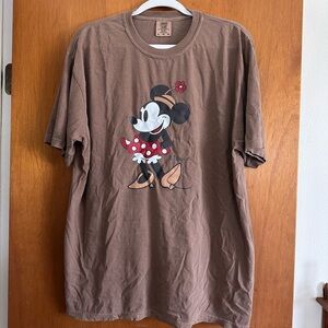 Disney Brown Tee with Minnie Mouse Graphic